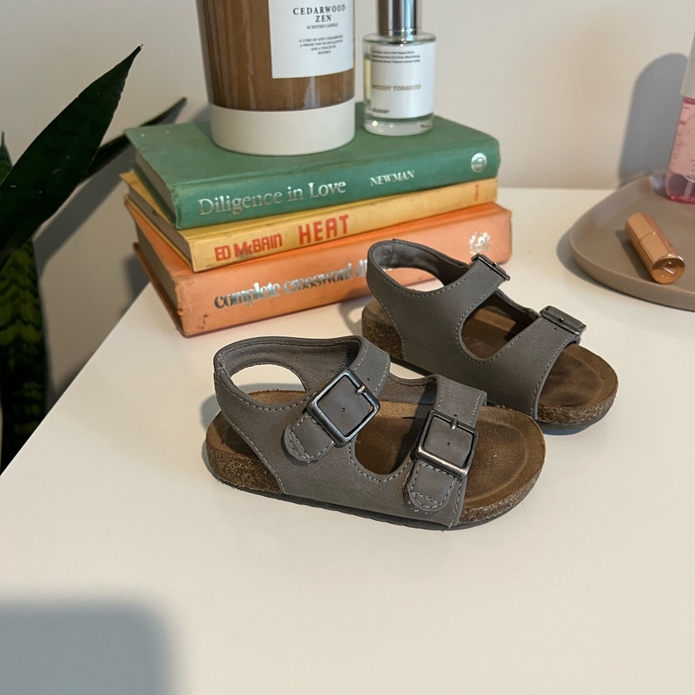 Cat & Jack Sandals